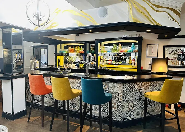 Entire Venue Hire With 8 Bedroom Accommodation - Your Own Pub Experience